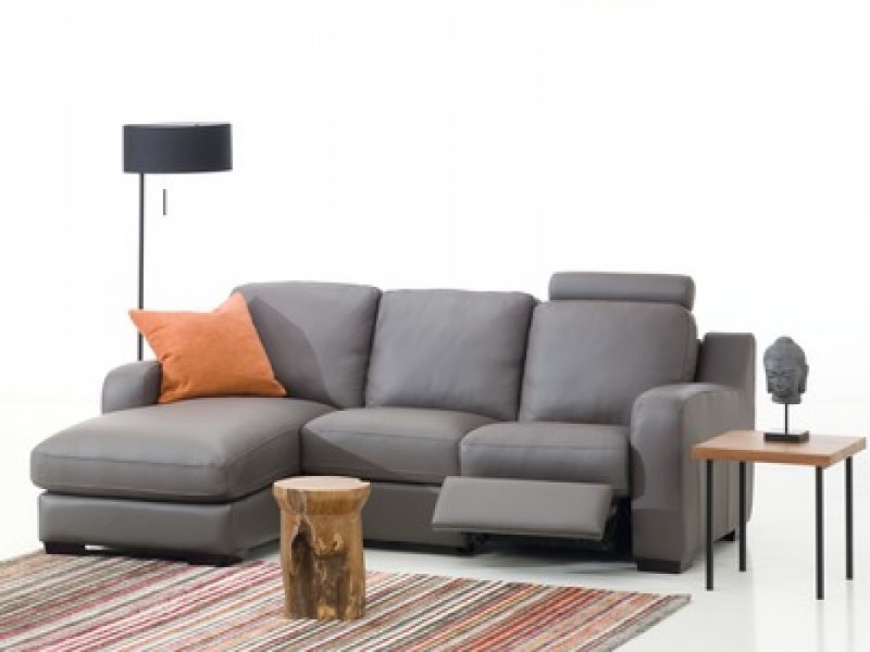 Embrace Leather Chaise With Recliner, Leather Sectional Sofas With Recliners And Chaise