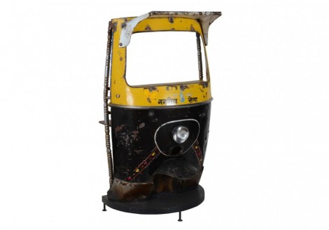 Metal Taxi Bar