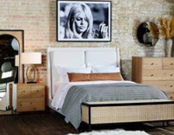 Potter Queen Bed