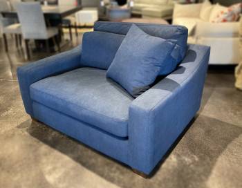Adam Chair 1/2