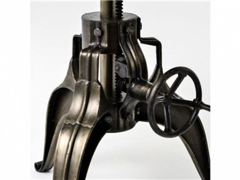 Crank 22" End table