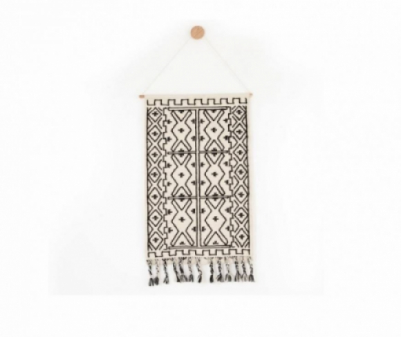 Eivet Wall Flag
