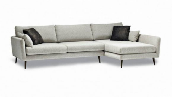Dawsyn Fabric Sectional Sofa